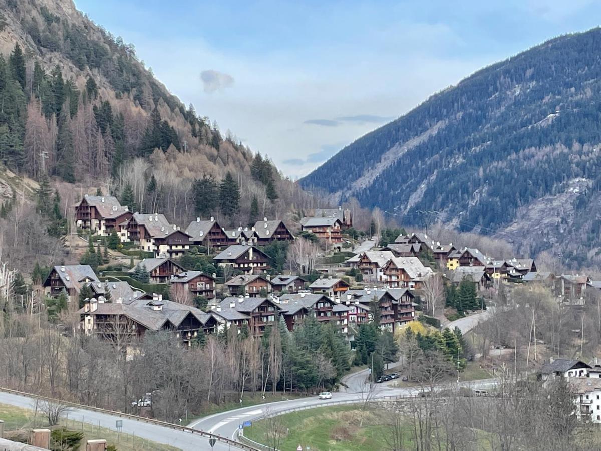 Courmayeur~Navetta Gratuita Per Il Centro+Impianti Экстерьер фото